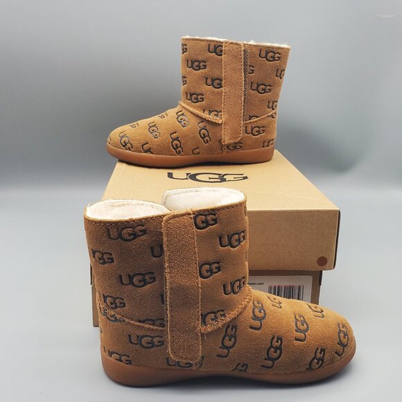 UGG Toddler Logo Print Chestnut Shearling Boots Size 9 - Picture 2 of 6